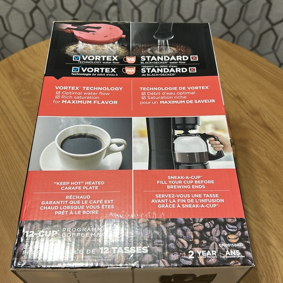 Black+Decker 12-Cup Coffeemaker - Picture 3 of 6